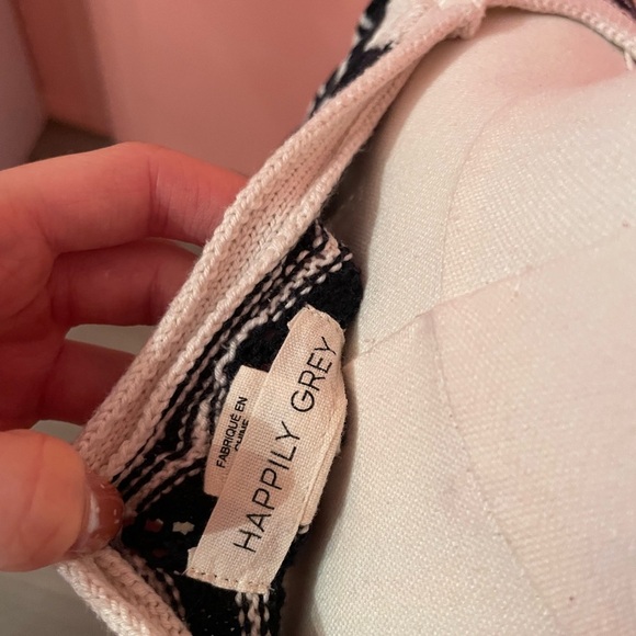 Chevron Patterned Black and White Dress - Picture 4 of 5